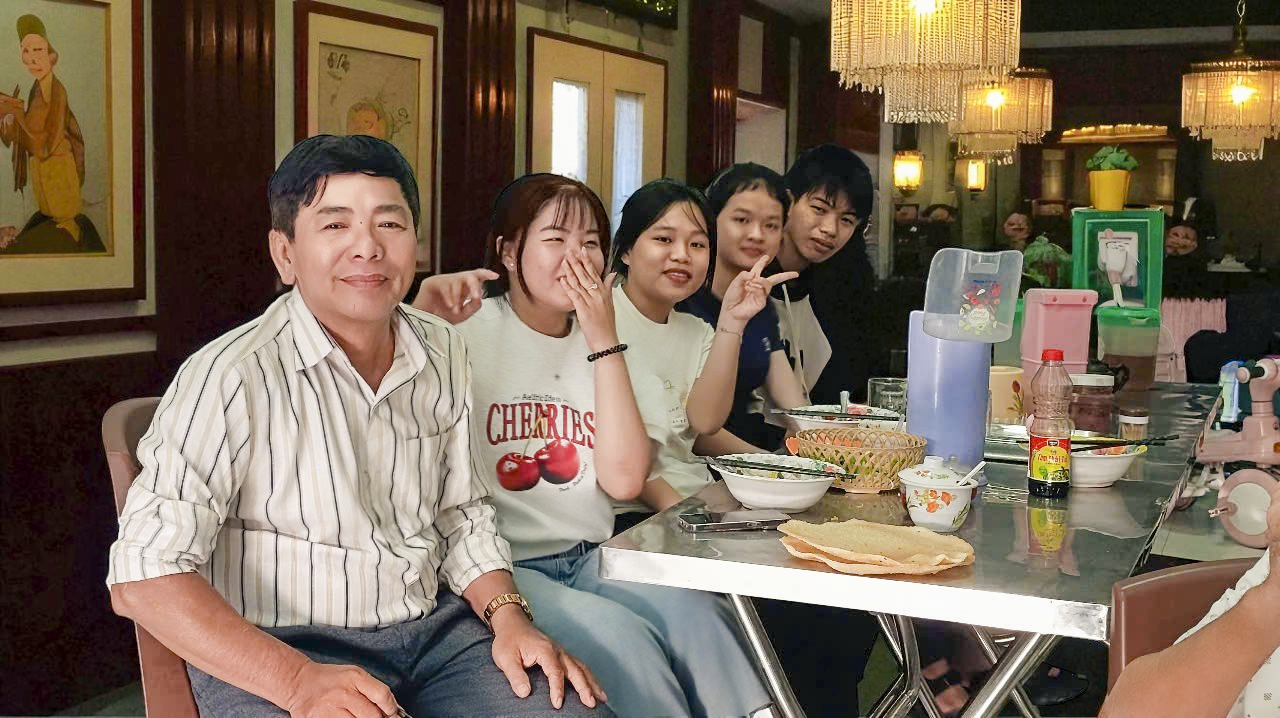 z6752838296670_d78a3451d1d702d29e009575c6748319-photoroom-thanh_hai_xuat_hinh_